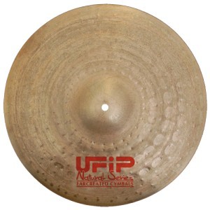 Ufip Natural Series Splash 8 - Red logo